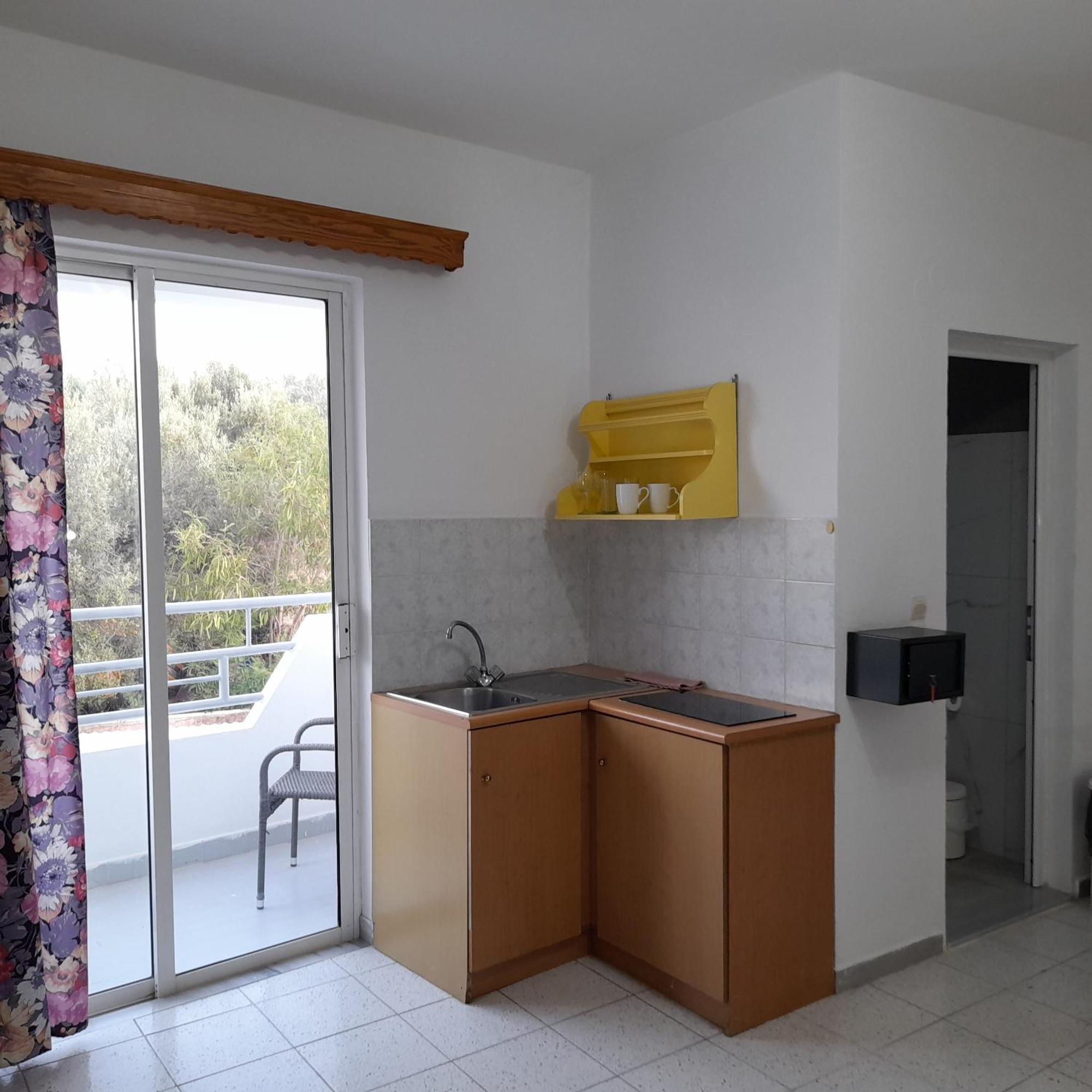 Lisabeth Apartments Faliraki Ruang foto